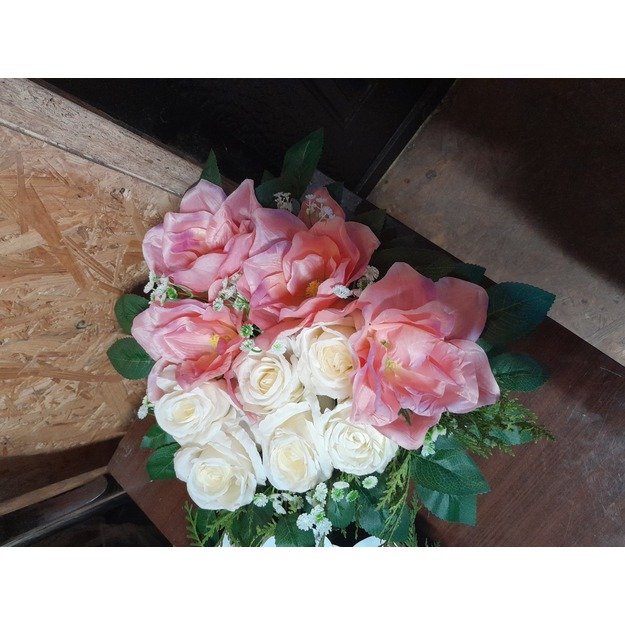 Kompozicija išėjusiems 