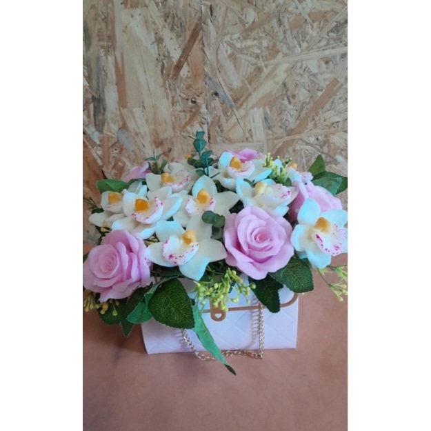 Kompozicija Orchidėja