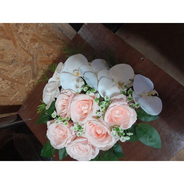 Kompozicija išėjusiems 