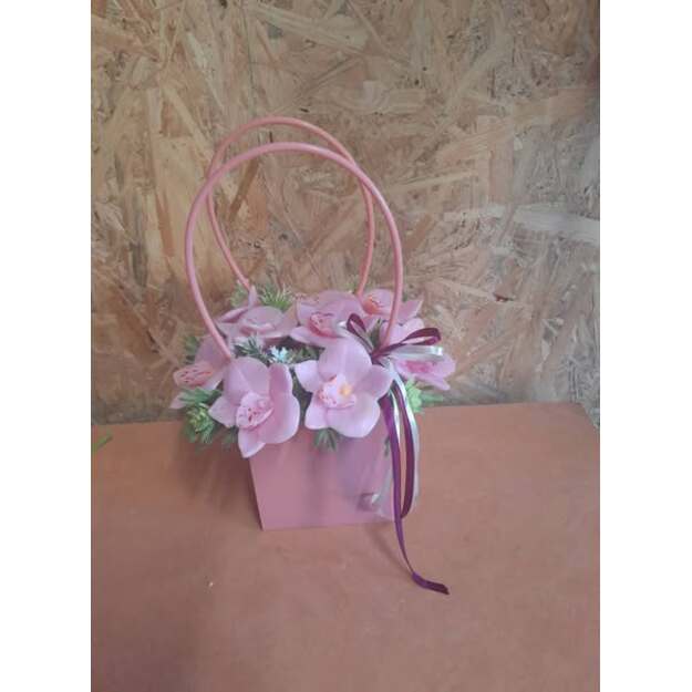 Muilo gėlių kompozicija 